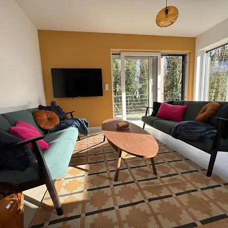 Villa Superbe Maison Au Calme Avec Stationnement Gratuit