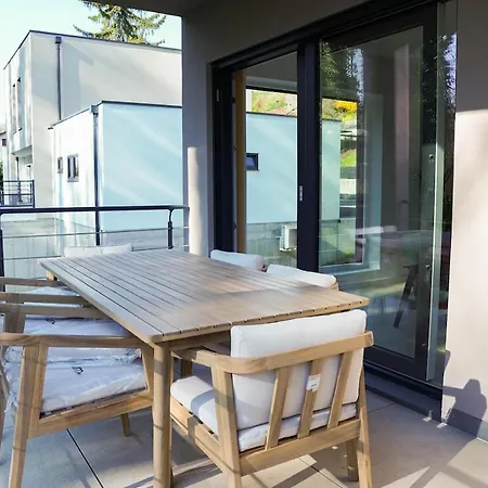 Superbe Maison Au Calme Avec Stationnement Gratuit 别墅 *