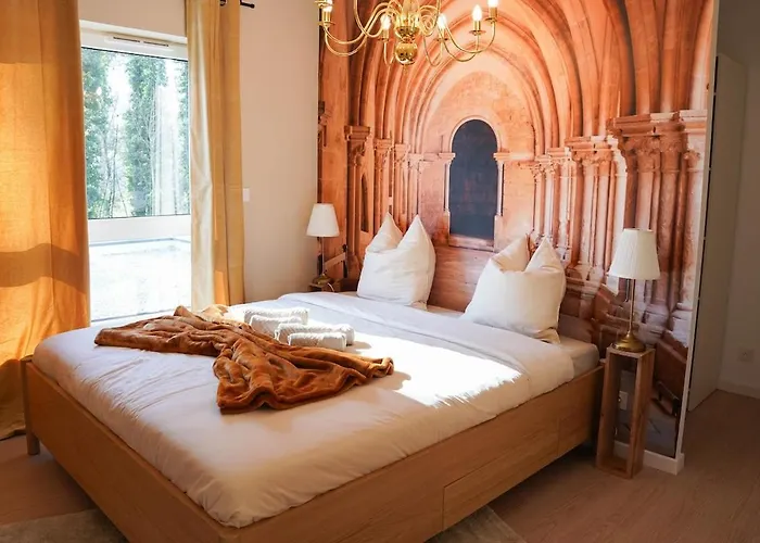 Superbe Maison Au Calme Avec Stationnement Gratuit *